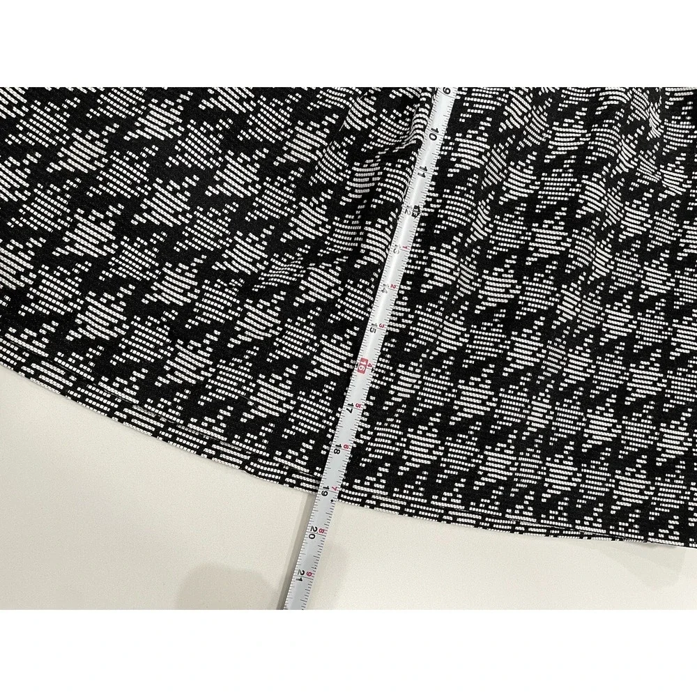 NWT‎ Crown and & Ivy Black White Mod Houndstooth Aline Skirt Sz 2 SI52